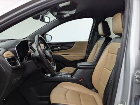 Used 2022 Chevrolet Equinox Premier AWD/4WD image 14