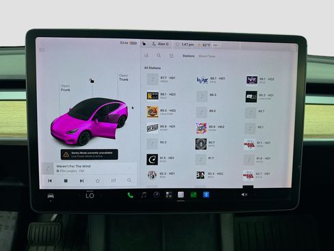 Used 2021 Tesla Model Y Long Range AWD/4WD image 11