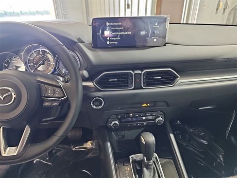 New 2025 MAZDA CX-5 AWD 2.5 S w/ Preferred Package image 21