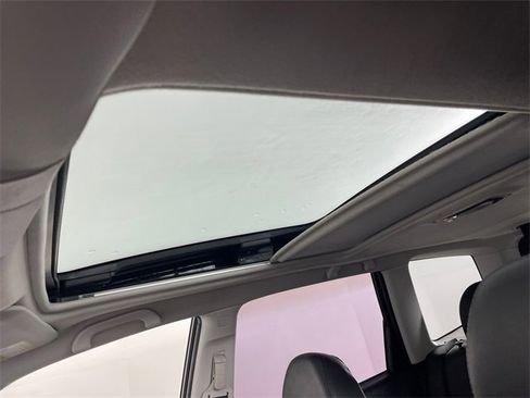 Used 2011 Subaru Forester 2.5X Limited image 15