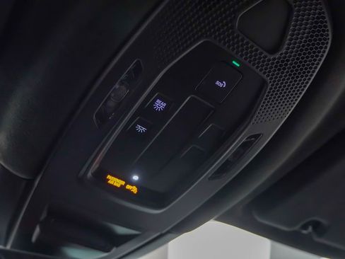 Certified 2025 Porsche Cayenne GTS image 24