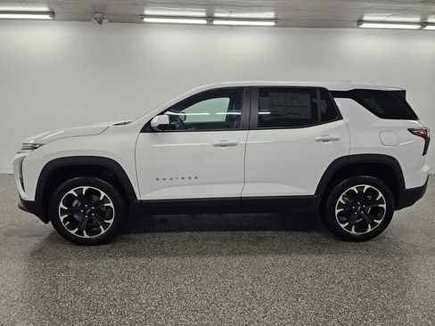 New 2026 Chevrolet Equinox LT w/ Convenience Package II AWD/4WD image 8