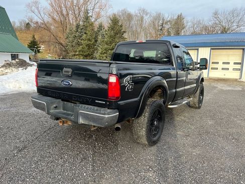 Used 2015 Ford F250 XLT w/ Snow Plow Prep Package image 5