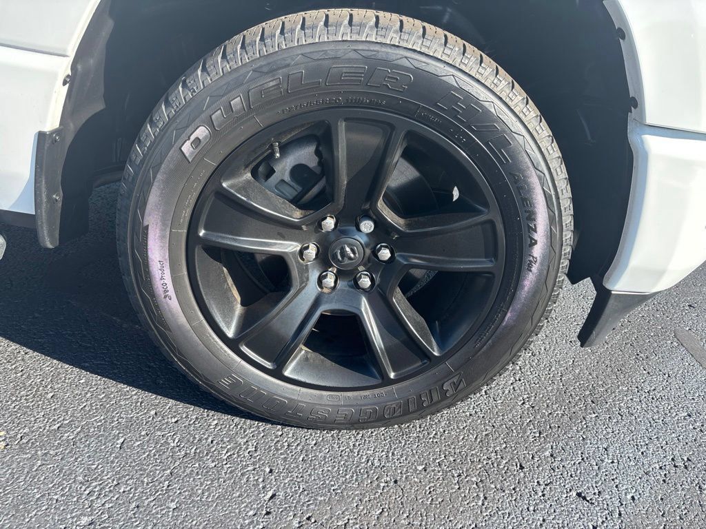 Used 2020 RAM 1500 Big Horn AWD/4WD image 12