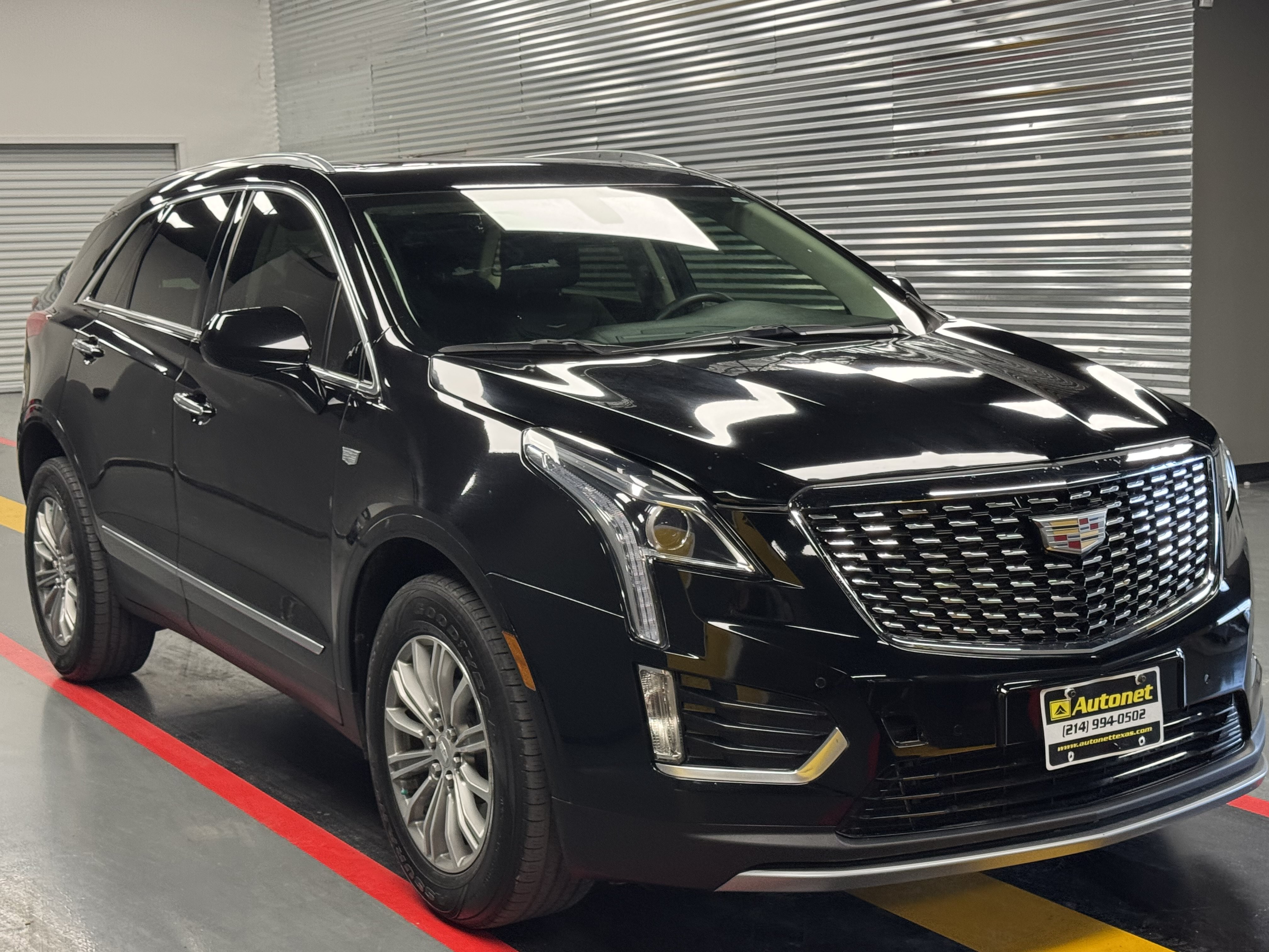 Used 2017 Cadillac XT5 Luxury FWD image 7