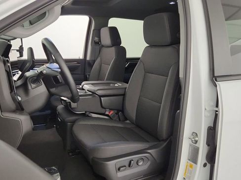 Used 2025 Chevrolet Silverado 2500 LT w/ All Star Edition image 10