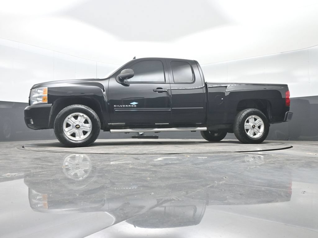 Used 2013 Chevrolet Silverado 1500 LTZ w/ LTZ Plus Package RWD image 27