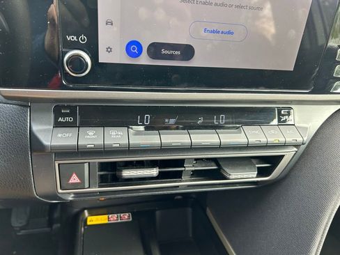 Used 2025 Toyota Camry LE image 25