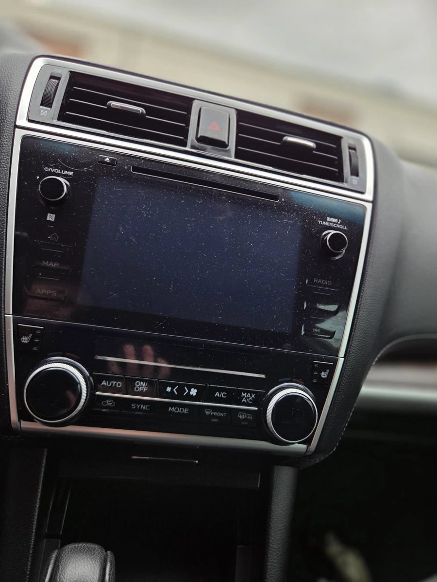 Used 2019 Subaru Outback 2.5i Limited AWD/4WD image 8