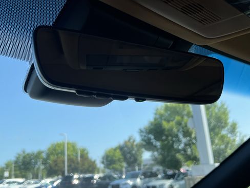 Used 2023 Lexus ES 350 Ultra Luxury w/ Accessory Package (Z2) FWD image 27