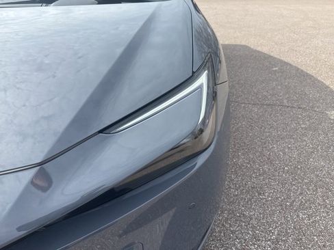 Used 2025 Toyota Prius Plug-In Hybrid image 9