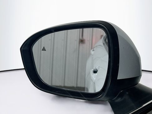 Used 2025 Mitsubishi Outlander SE FWD image 16