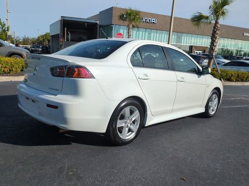 Used 2014 Mitsubishi Lancer SE image 5