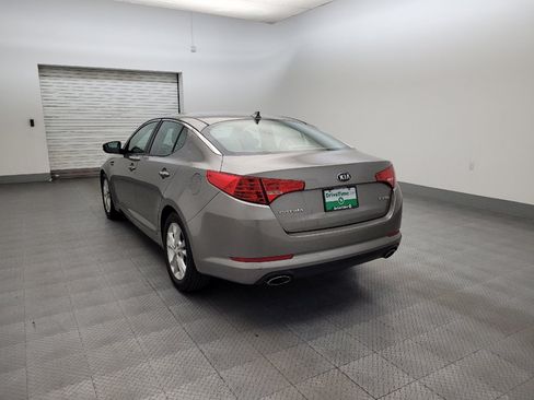 Used 2013 Kia Optima EX FWD image 5