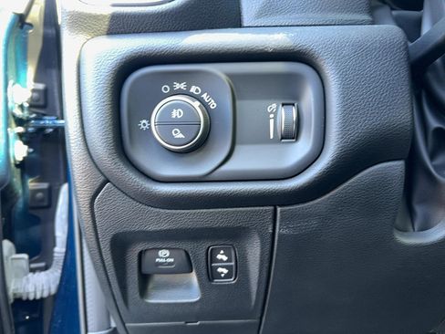 Used 2023 RAM 1500 Big Horn image 16