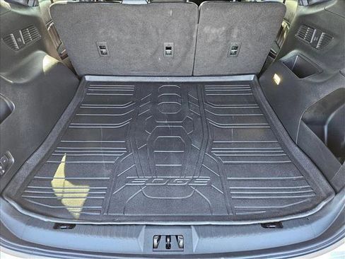 Used 2022 Ford Edge ST-Line w/ Class II Trailer Tow Package image 6