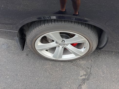 Used 2010 Dodge Challenger SRT8 w/ SRT Option Group II image 10