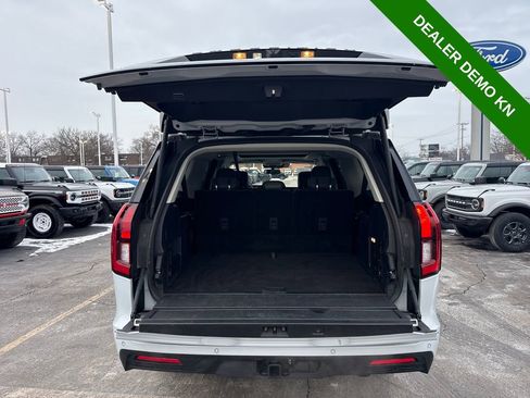 Used 2025 Ford Expedition Max Active image 12