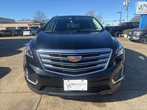 Used 2018 Cadillac XT5 Luxury w/ Driver Awareness Package image 2