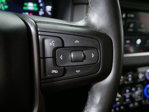 Used 2023 GMC Yukon Denali Ultimate AWD/4WD image 29