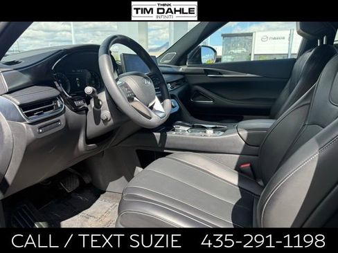 Certified 2025 INFINITI QX60 Luxe w/ Black Edition AWD/4WD image 10