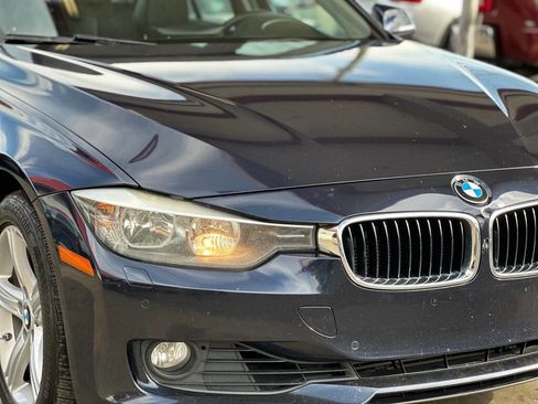 Used 2015 BMW 328i xDrive Sedan w/ Premium Package image 4
