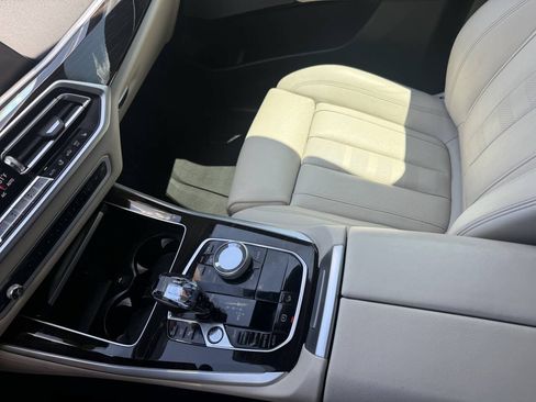 Used 2019 BMW X5 xDrive40i AWD/4WD image 14