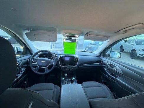 Used 2020 Chevrolet Traverse LT AWD/4WD image 15
