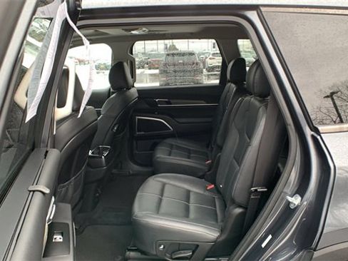 Used 2021 Kia Telluride EX w/ EX Premium Package image 21