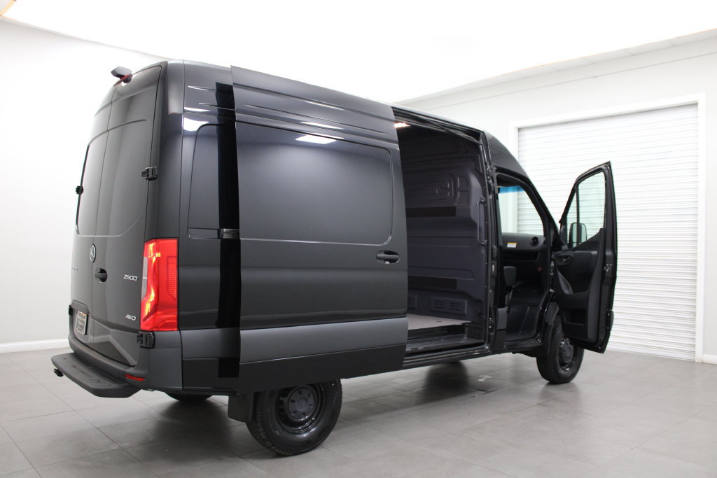 New 2024 Mercedes-Benz Sprinter 2500 image 7