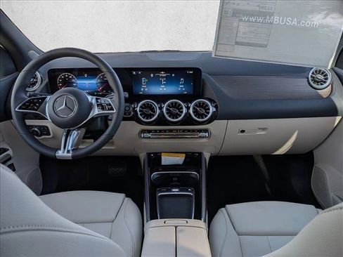 New 2026 Mercedes-Benz GLA 250 4MATIC image 15