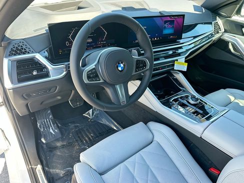 New 2026 BMW X6 xDrive40i w/ Executive Package image 7