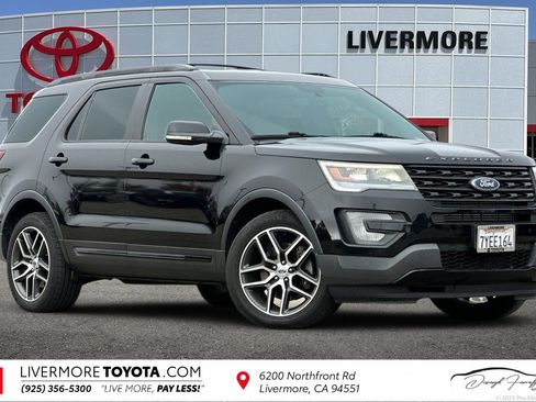 Used 2017 Ford Explorer Sport image 1