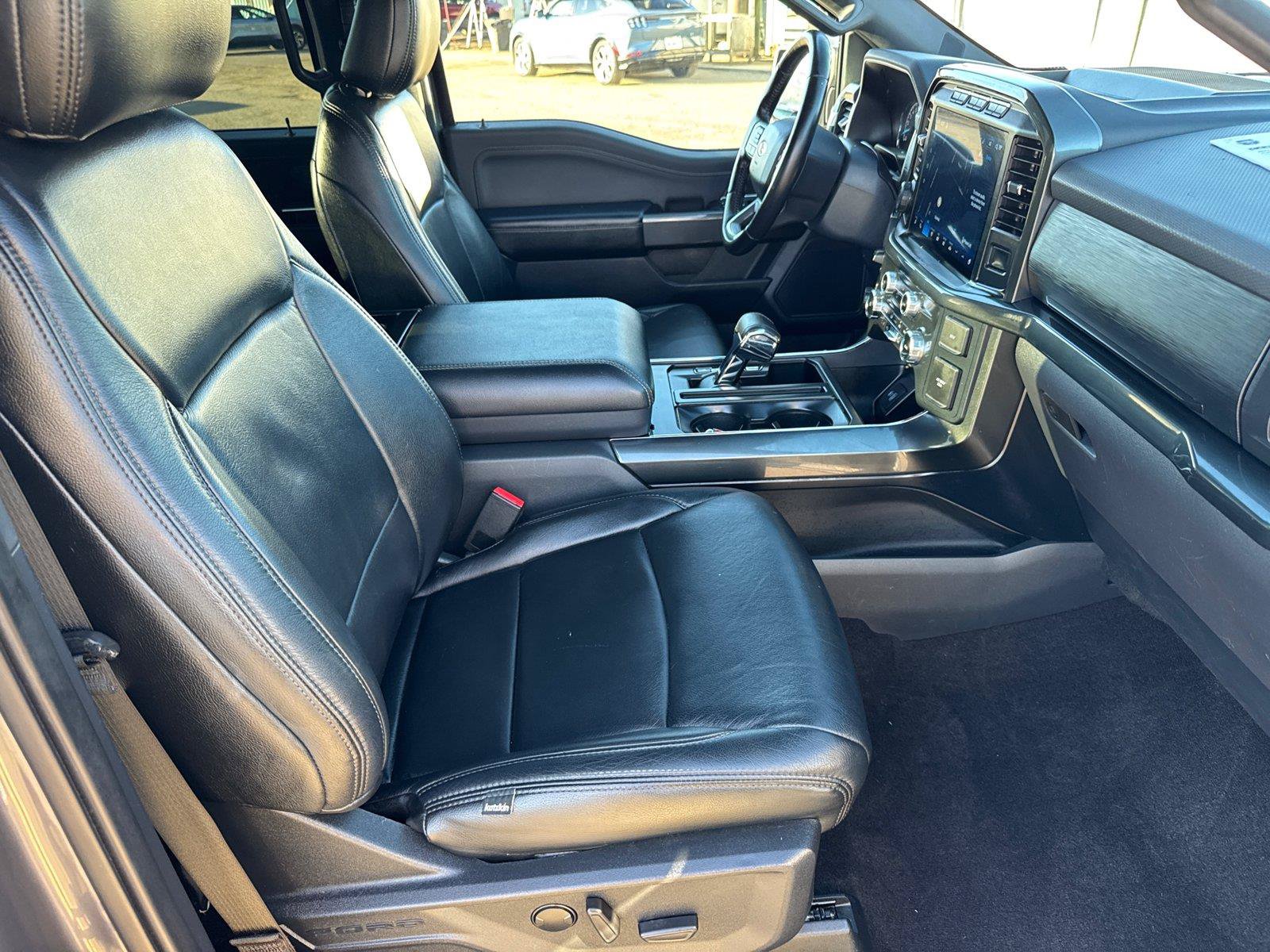 Used 2022 Ford F150 XLT w/ Equipment Group 302A High AWD/4WD image 18