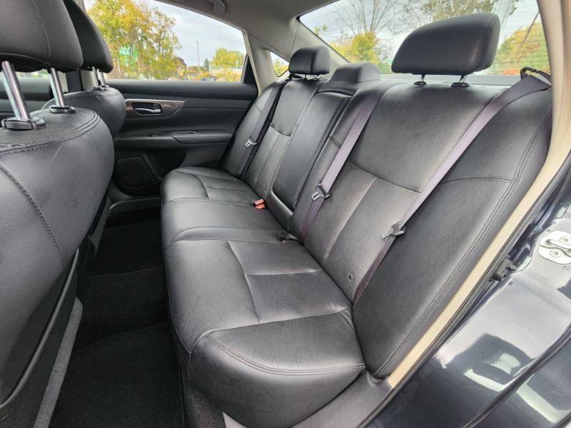 Used 2013 Nissan Altima 2.5 SL FWD image 28