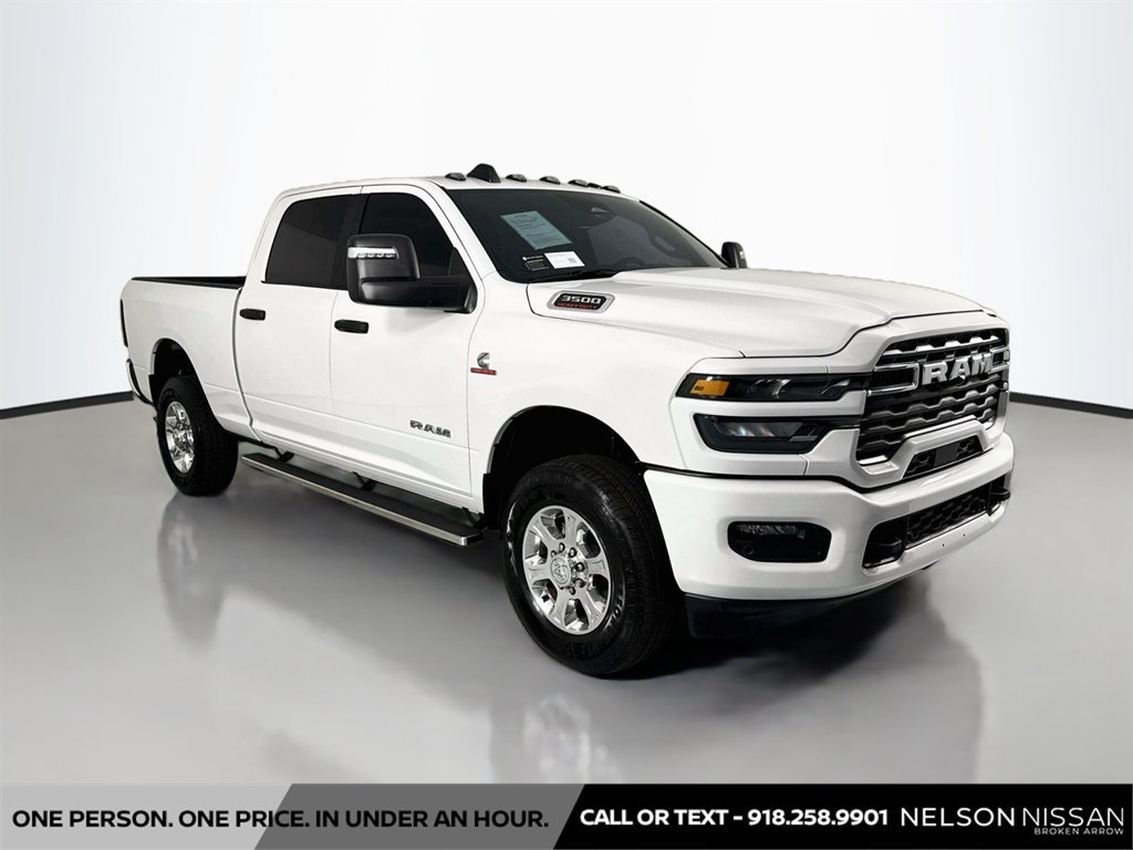 Used 2025 RAM 3500 Big Horn AWD/4WD image 3