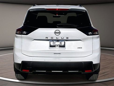 New 2026 Nissan Rogue SV image 4