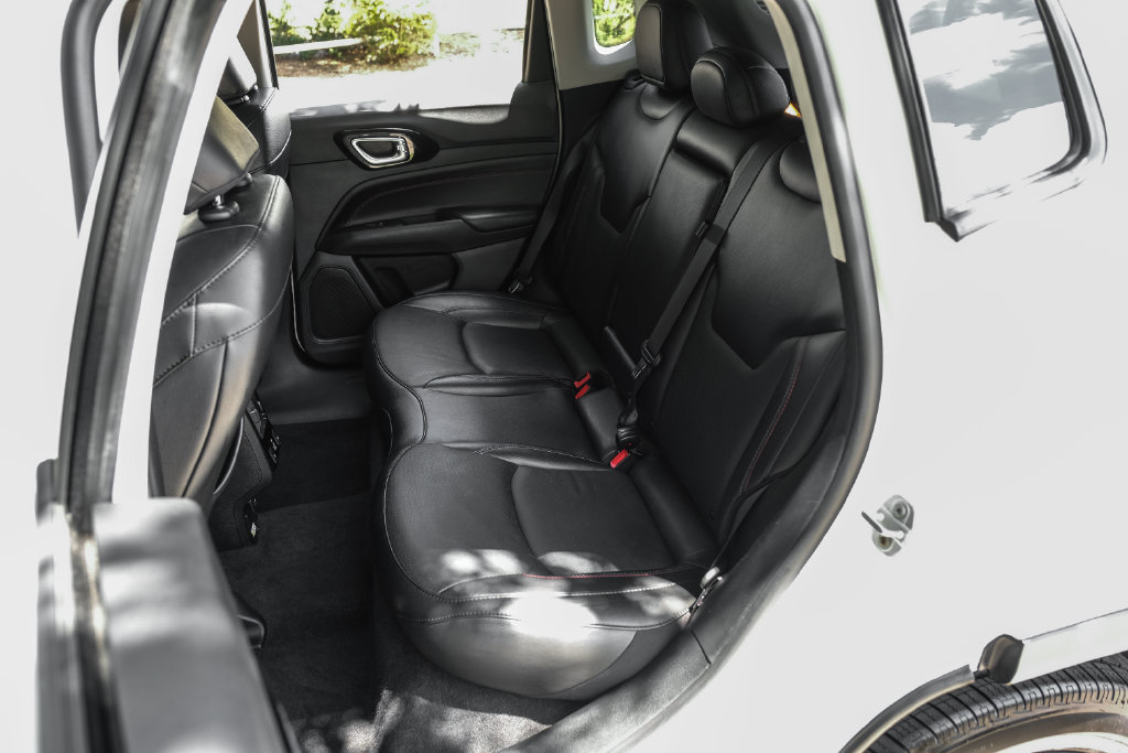 Used 2022 Jeep Compass Trailhawk w/ Trailhawk Elite Group AWD/4WD image 58