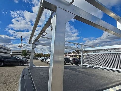 Used 2024 Chevrolet Silverado 2500 LT w/ Convenience Package image 64