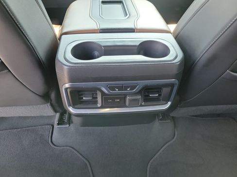 Used 2021 Chevrolet Silverado 3500 High Country AWD/4WD image 11