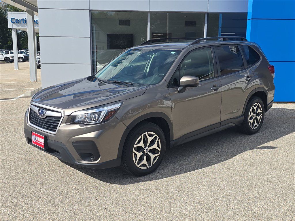 Used 2019 Subaru Forester Premium AWD/4WD image 1