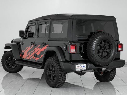 Used 2022 Jeep Wrangler Unlimited Sport image 7