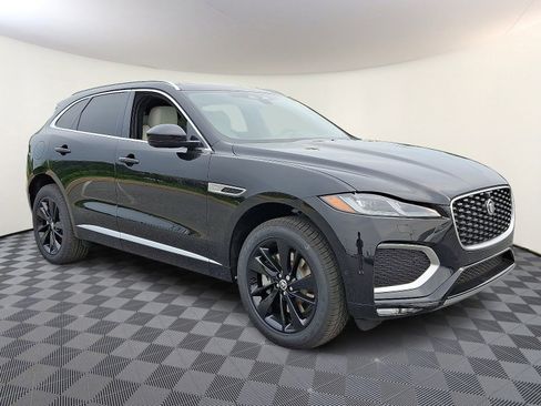 New 2026 Jaguar F-PACE R-Dynamic S image 5