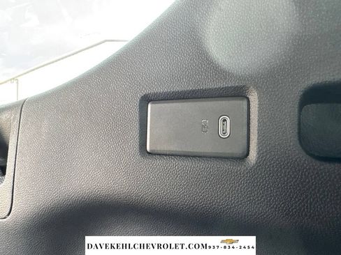 Used 2026 Chevrolet Suburban High Country w/ Sun And Tow Package AWD/4WD image 39