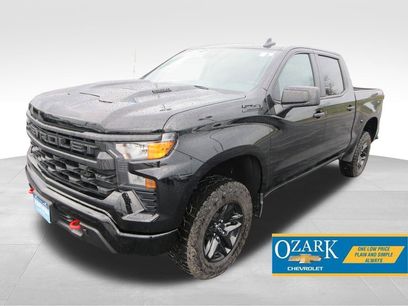 Certified 2025 Chevrolet Silverado 1500 Custom Trail Boss w/ LPO, Dark Essentials Package