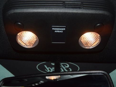 Used 2017 Ford Mustang Shelby GT350 image 49