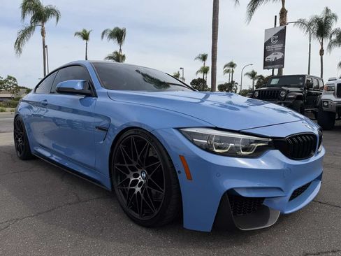 Used 2020 BMW M4 Coupe w/ Competition Package RWD image 9