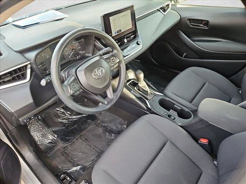 Used 2024 Toyota Corolla LE FWD image 12