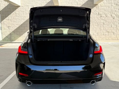 Used 2025 BMW 330i Sedan w/ Convenience Package image 18