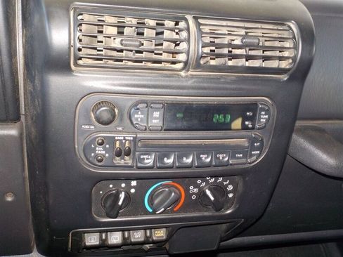 Used 2003 Jeep Wrangler Rubicon image 22